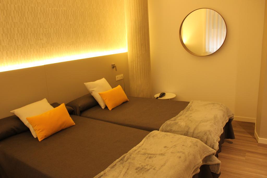 Residencia D'Investigadors Hostel Barcelona Kamer foto